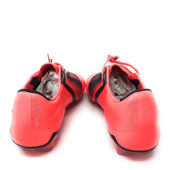 nike phantom venom elite fg soccer cleats